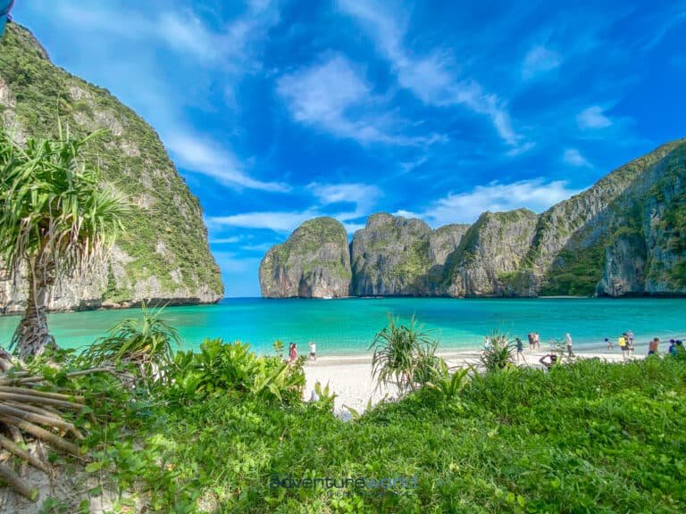 Maya Beach , la più bella spiaggia delle Phi Phi Island.