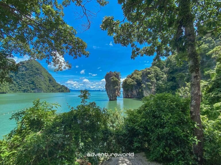 james bond island con l'iconico Koh Tapu