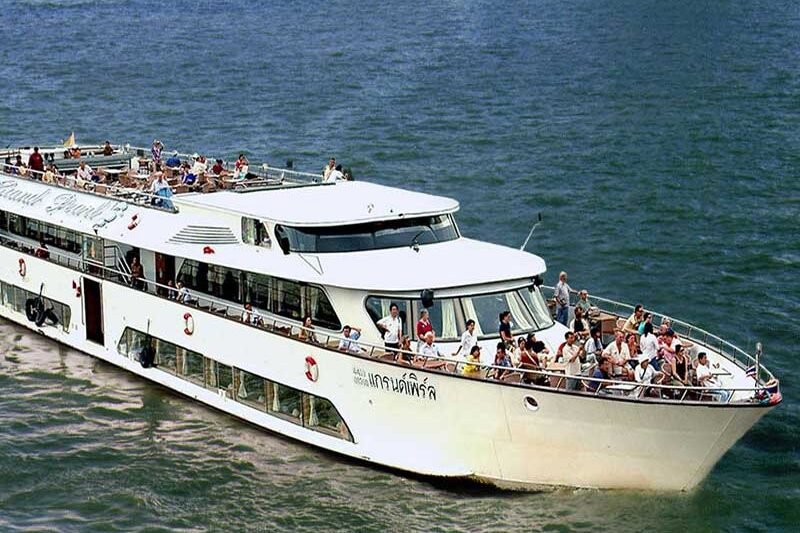 navigazione sulla Grand Pearl Cruise