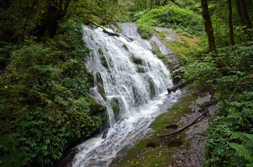 cascata di mae ya