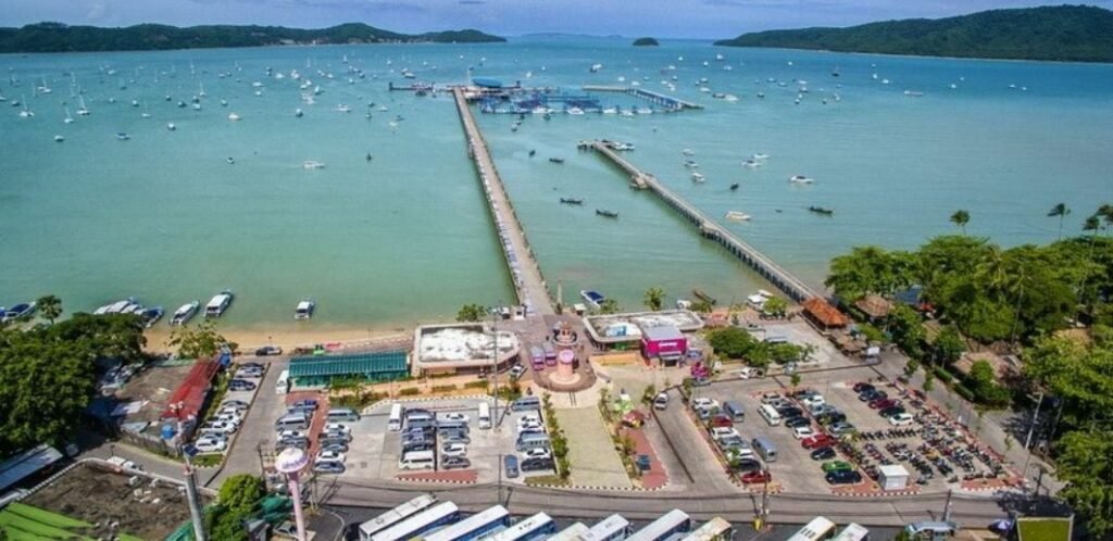 chalong pier