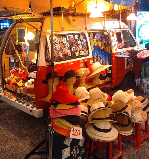 Tamarind Market , Tour Thailandia Centrale