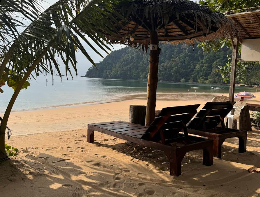 Ao Khao Kwai Beach