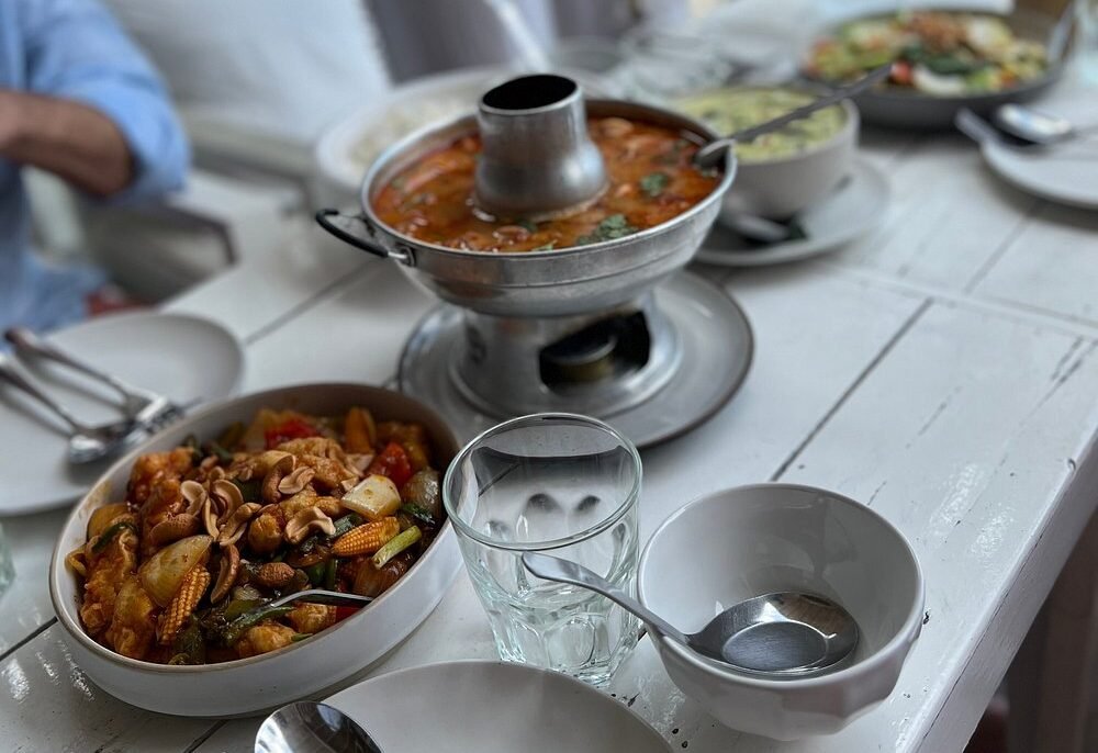 pranzo cibo thailandese